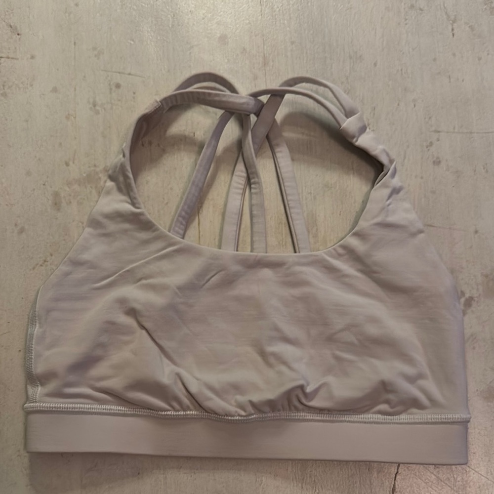 Lululemon Cream Sports Bra for Intense Workouts